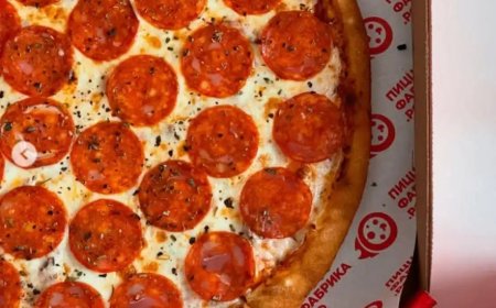 Why Are Restaurants Choosing Custom Pizza Liners Today?