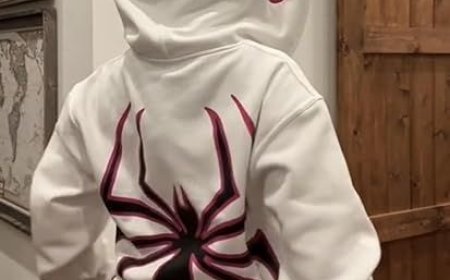 The Best Colors for an Spider Hoodie That You’ll Love