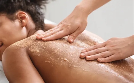 Luxury Oil Massage in Vienna – Reconnect, Rejuvenate, and Restore Balance