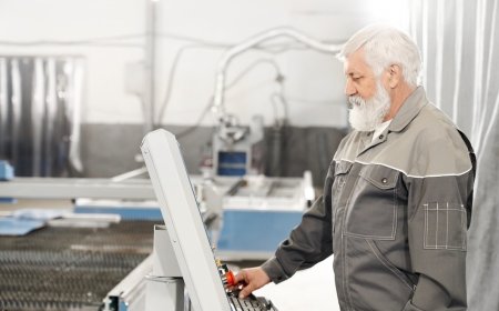 What To Look For When Comparing Conveyor Belt Manufacturers And Equipment Options