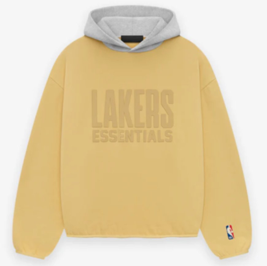 The Clean-Cut Essential Hoodie with Adjustable Drawstring Hood: A Wardrobe Staple for Every Season