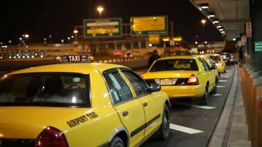 Makkah to Jeddah City Tour with Saudia Taxi