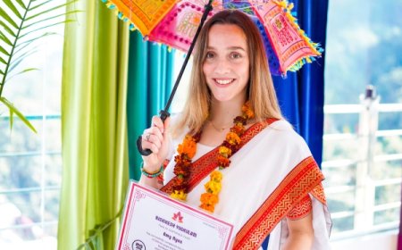 300 hour yoga teacher training India