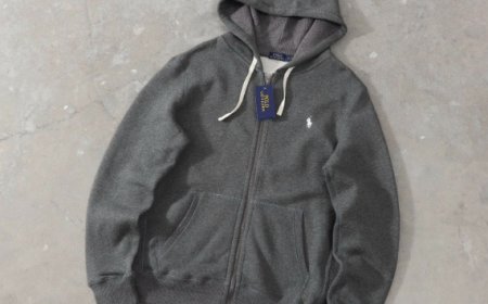 How to Transition Your Hoodie from Day to Night