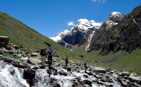Hampta Pass Trek: A Beautiful Himalayan Adventure
