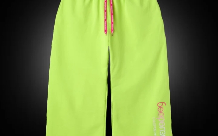 Stay Ahead of Trends with Raspberry Hills Clothing’s Bold Designs