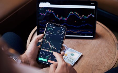Trading on the Go: 7 Tips for Exploring the TradingView Mobile App
