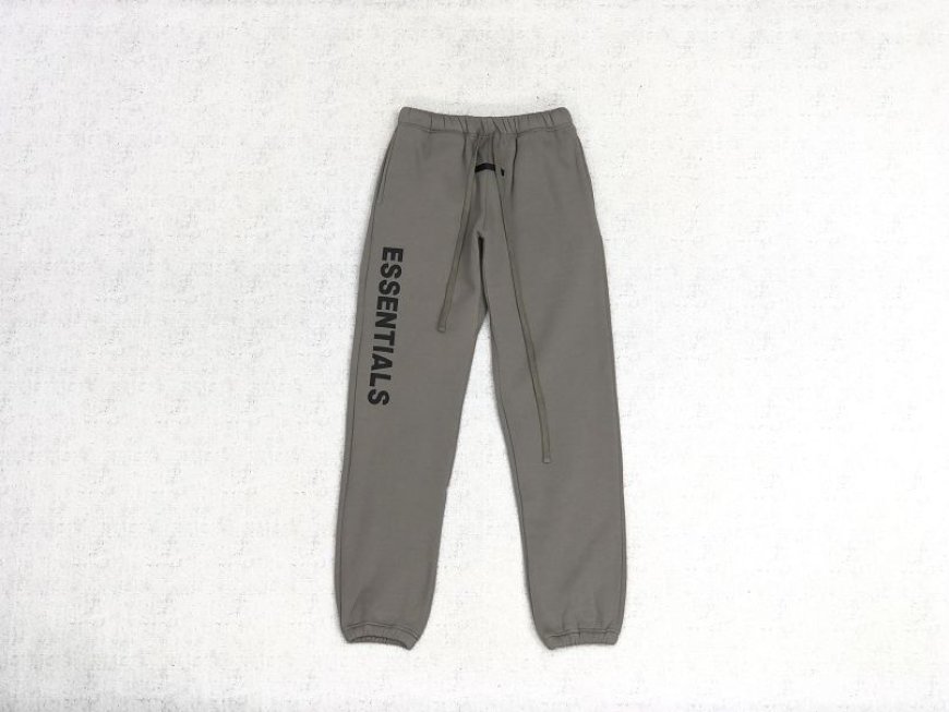 Step into Chill with Essential Sweatpant Feels
