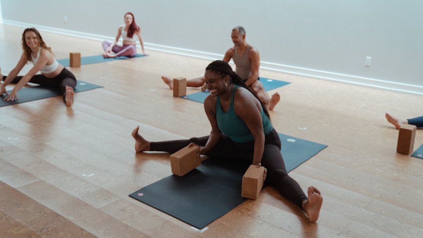 Vinyasa Yoga in Montreal