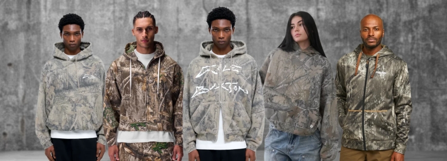 Akimbo and the Rise of the Akimbo Hoodie: Redefining Modern Streetwear