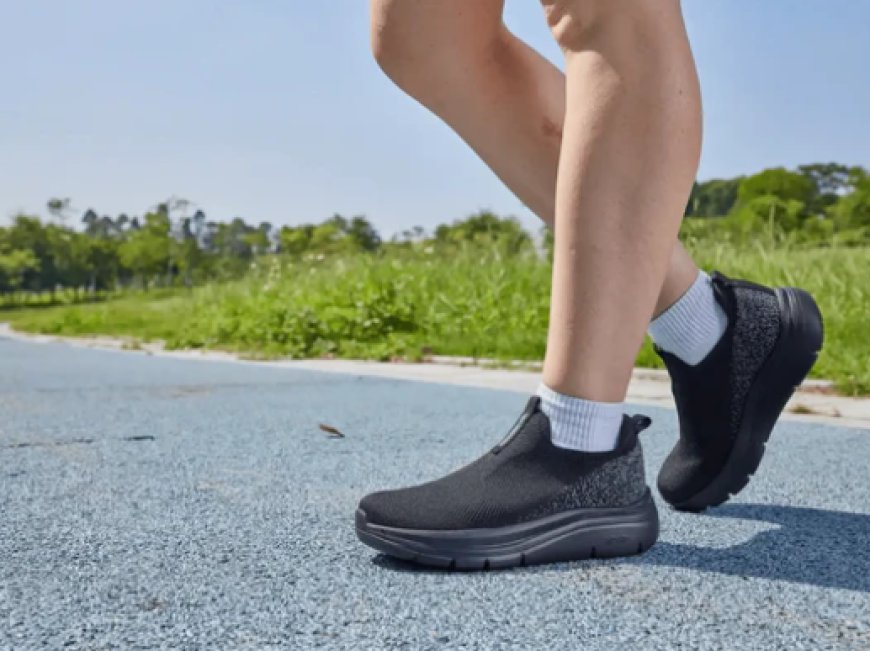 Step In and Go: Best Slip-On Walking Boots for Men in 2025